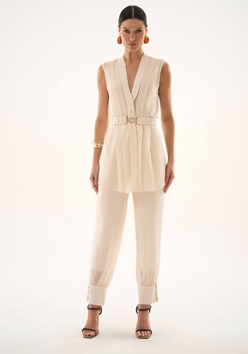 BLUSA COM PREGAS LARA AREIA