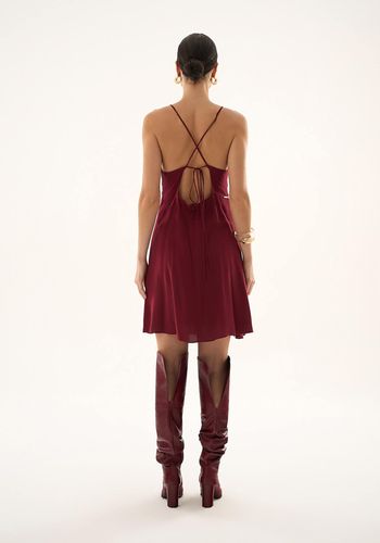 VESTIDO CURTO OLÍVIA VINHO