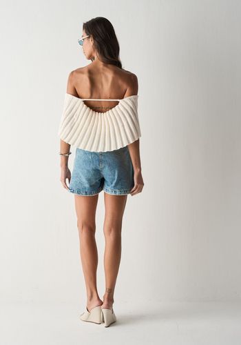 BLUSA DE TRICO OMBRO OFF