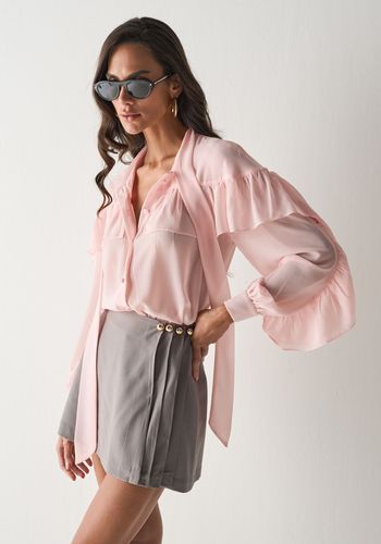 CAMISA COM BABADOS ROSA